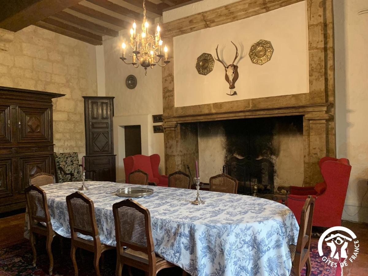 Bed and Breakfast Chateau De Gardes Castin Экстерьер фото